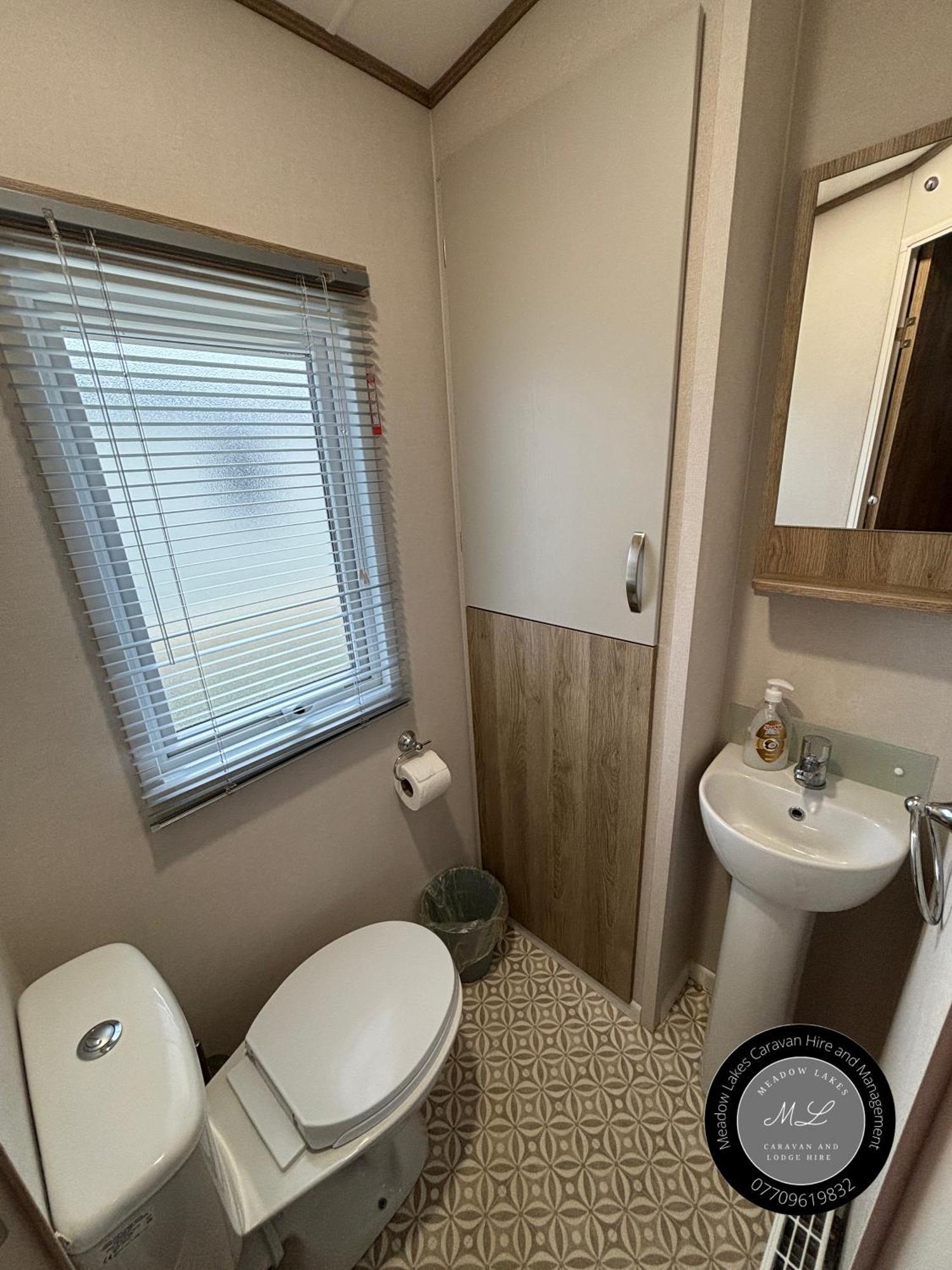 Palm Grove 182 - Pet Friendly, Wifi, Close To Beach And Clubhouse - Golden Palm Resort - Meadow Lakes Caravan & Lodge Hire Skegness Exterior photo